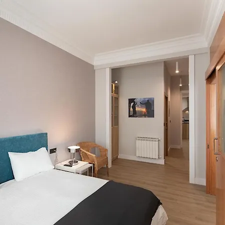 Alameda Recalde Centro Apartment